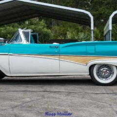 1958 Ford Skyliner
